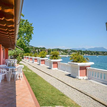 Villa Garuti Village Padenghe sul Garda Exteriör bild