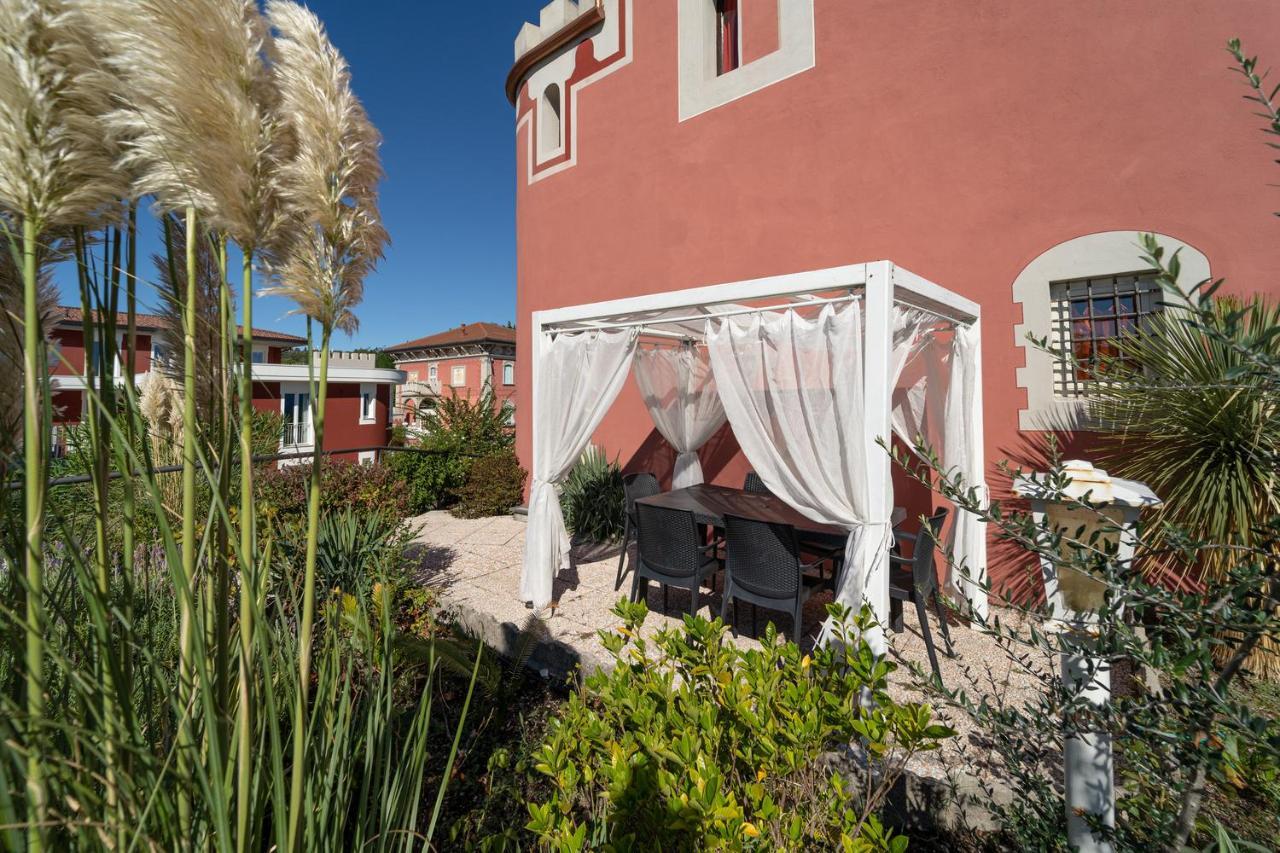 Villa Garuti Village Padenghe sul Garda Exteriör bild
