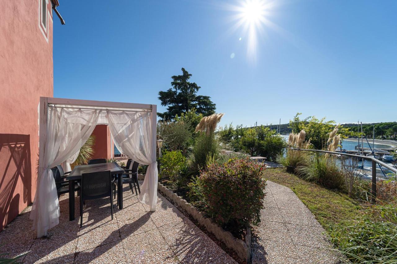 Villa Garuti Village Padenghe sul Garda Exteriör bild