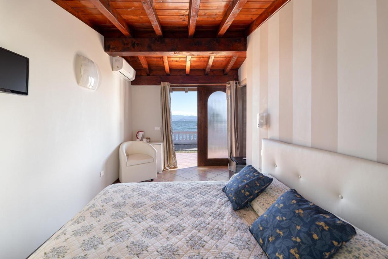 Villa Garuti Village Padenghe sul Garda Exteriör bild