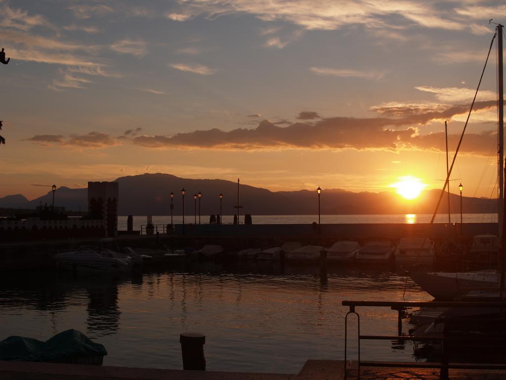 Villa Garuti Village Padenghe sul Garda Exteriör bild