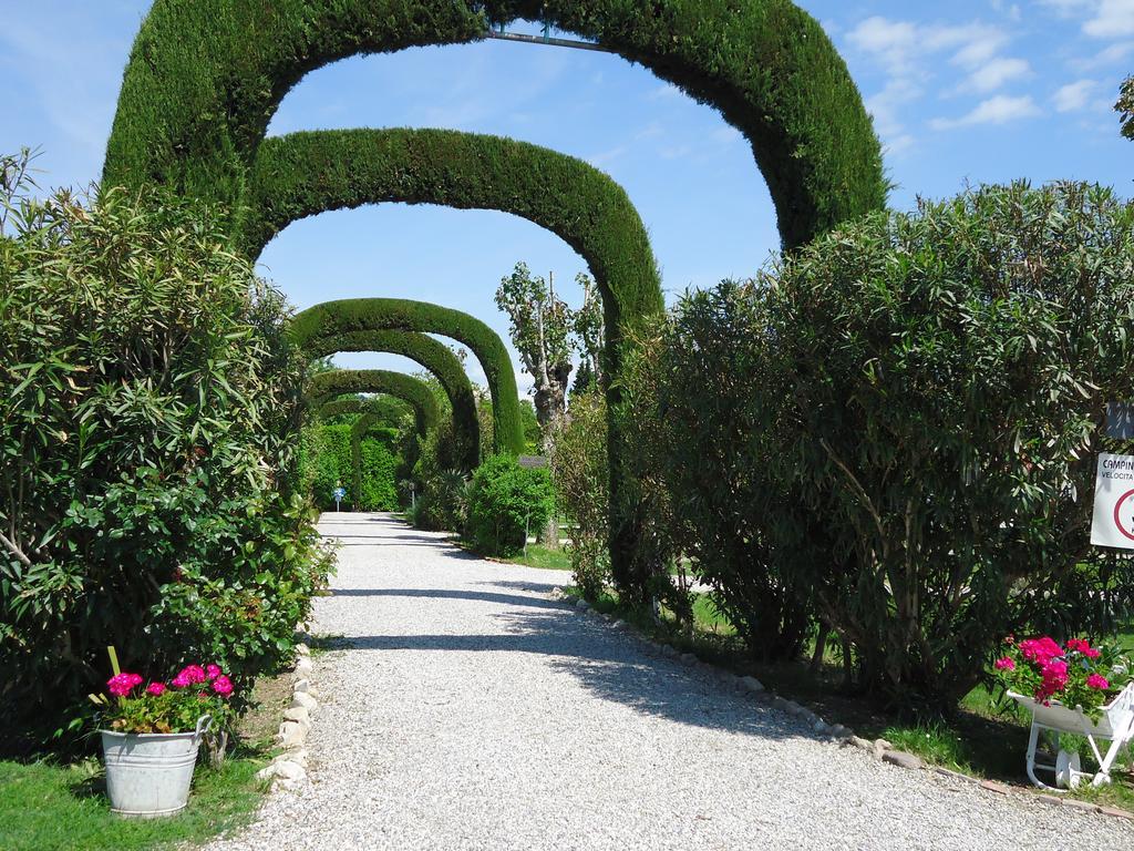 Villa Garuti Village Padenghe sul Garda Exteriör bild