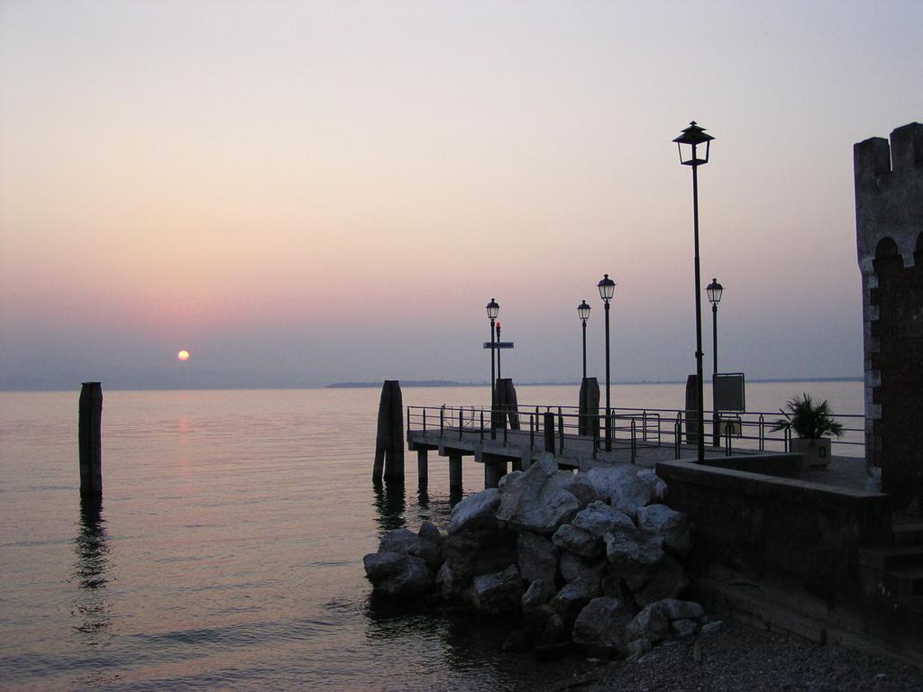 Villa Garuti Village Padenghe sul Garda Exteriör bild