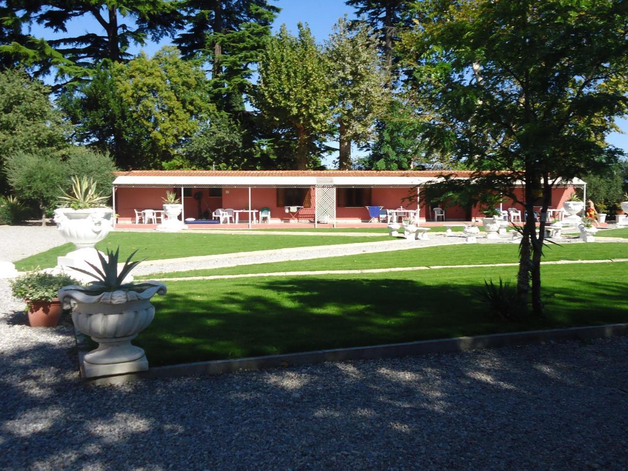 Villa Garuti Village Padenghe sul Garda Exteriör bild