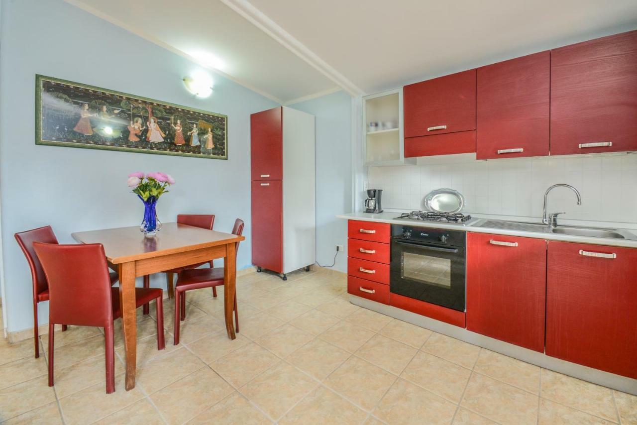 Villa Garuti Village Padenghe sul Garda Exteriör bild